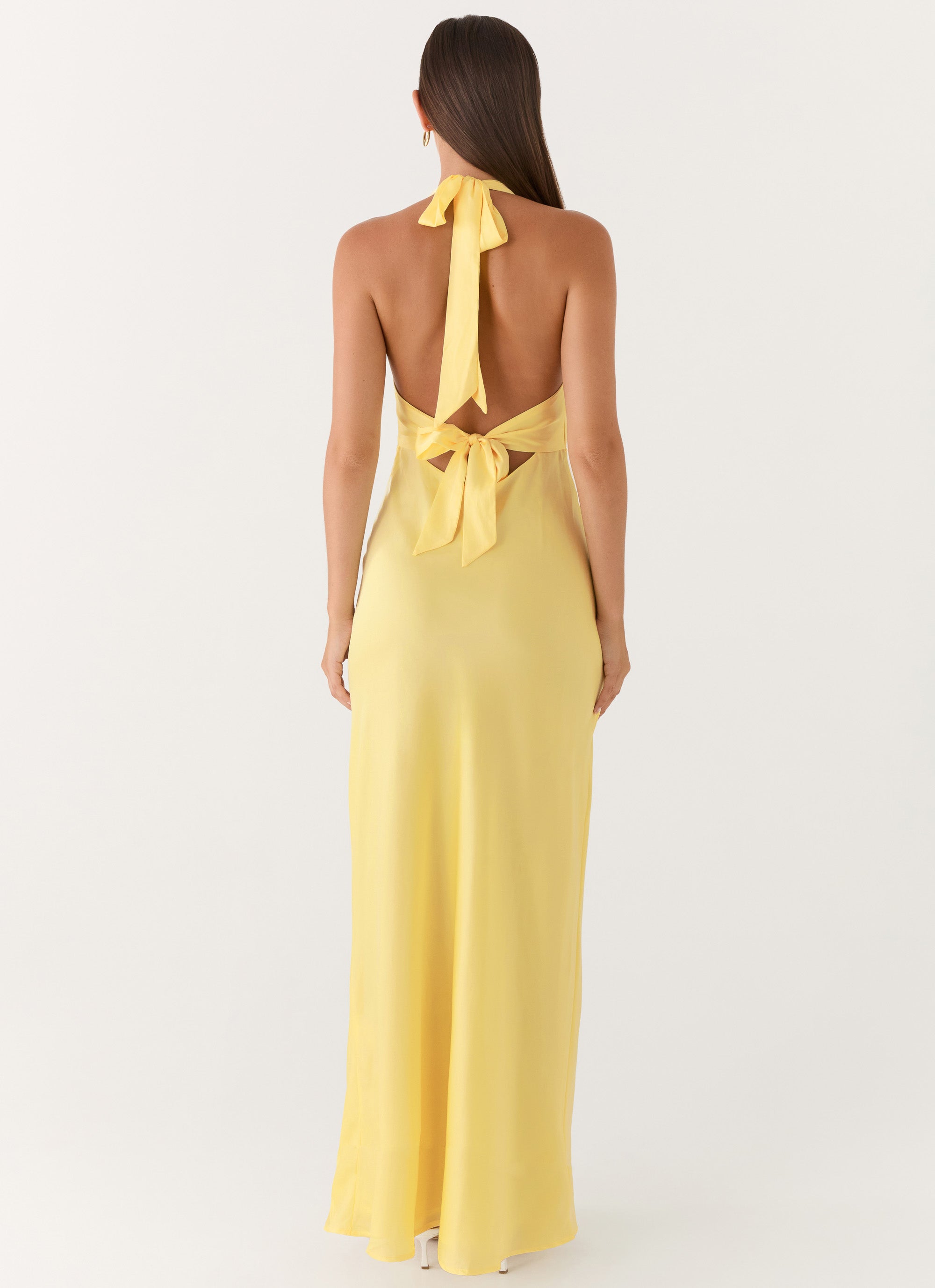 Vestido Maxi de satén con corazón pesado