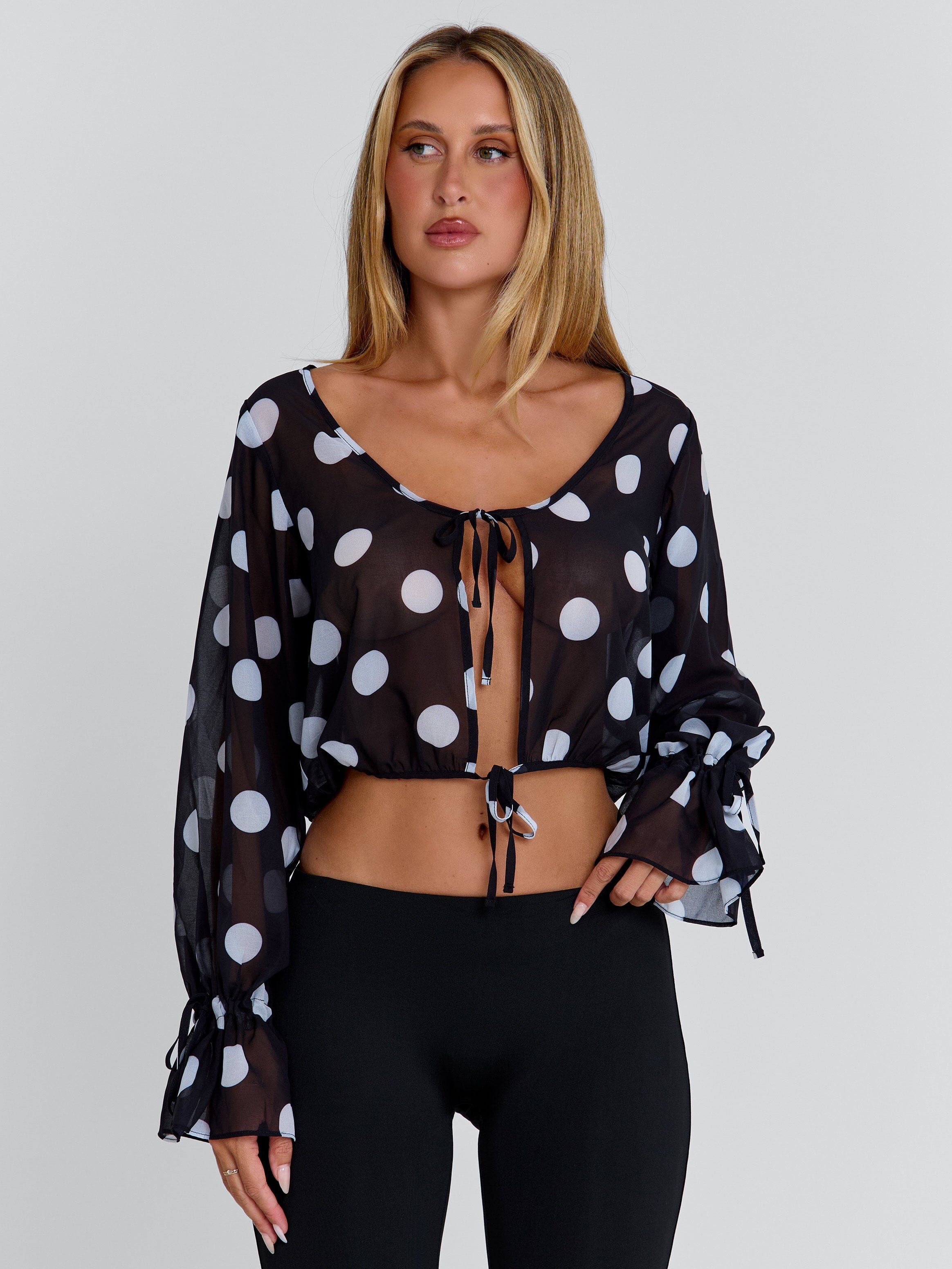 TOP REVI LUNARES NEGRO