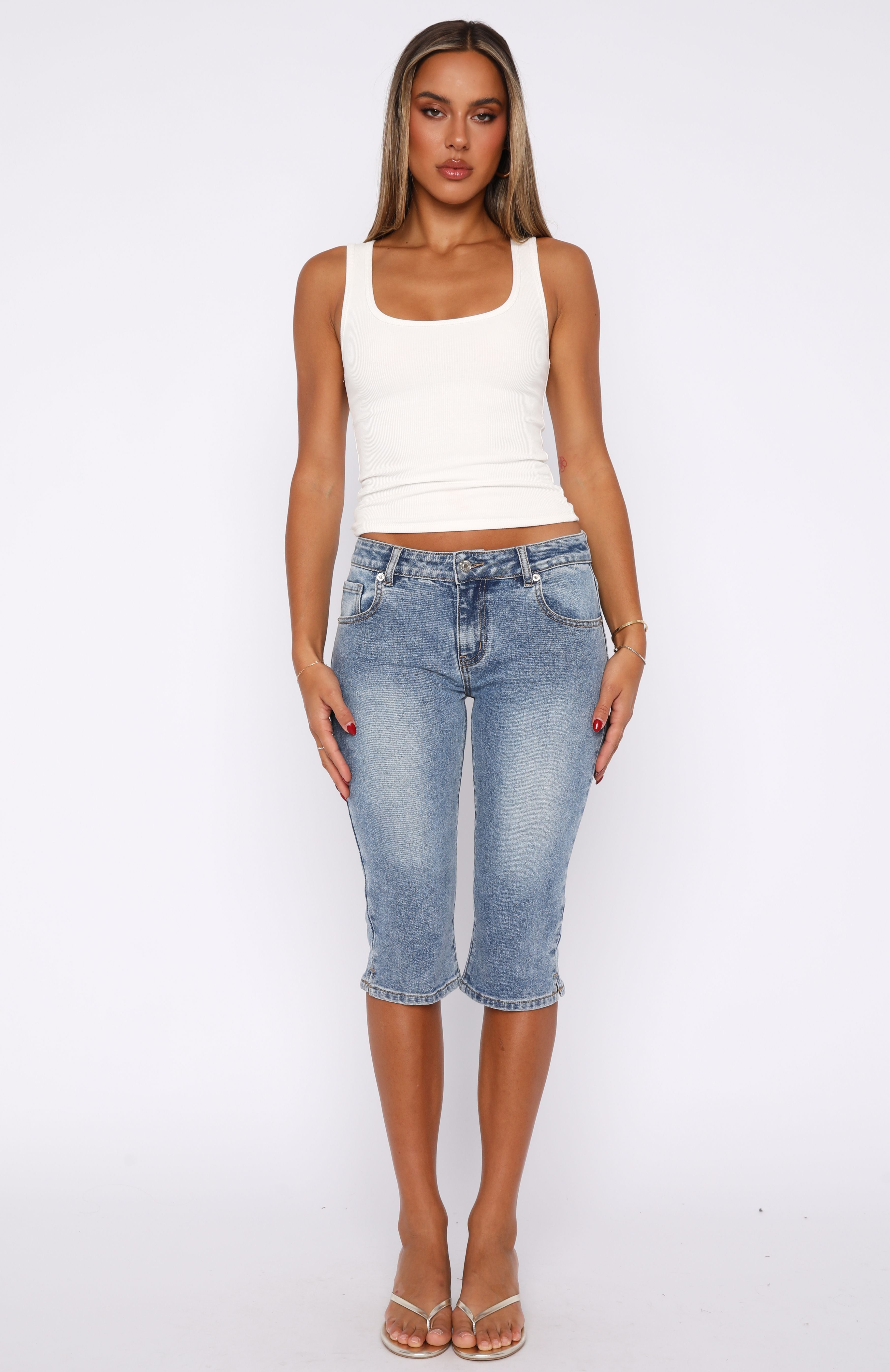 Jeans capri de talle bajo Annie Vintage azul claro