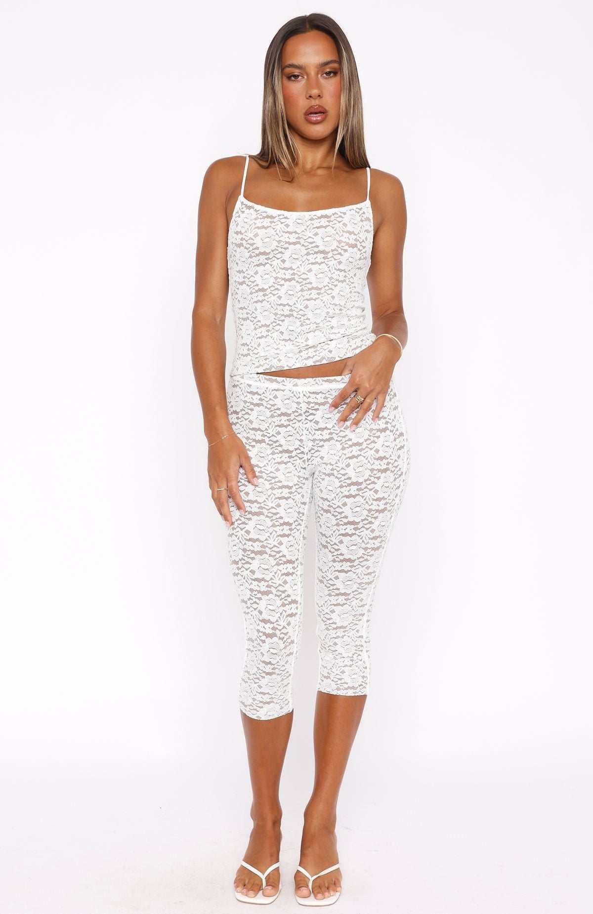 Vibe With Me Pantalón Capri De Encaje Blanco
