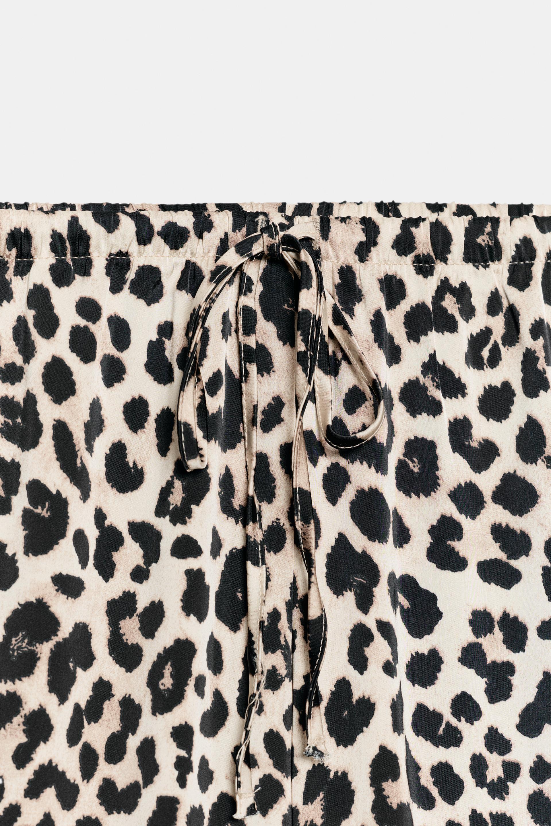 Set Top e Pantalone in Raso Animalier