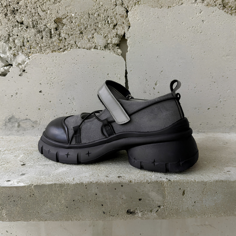Selvani Sneaker Mary Jane