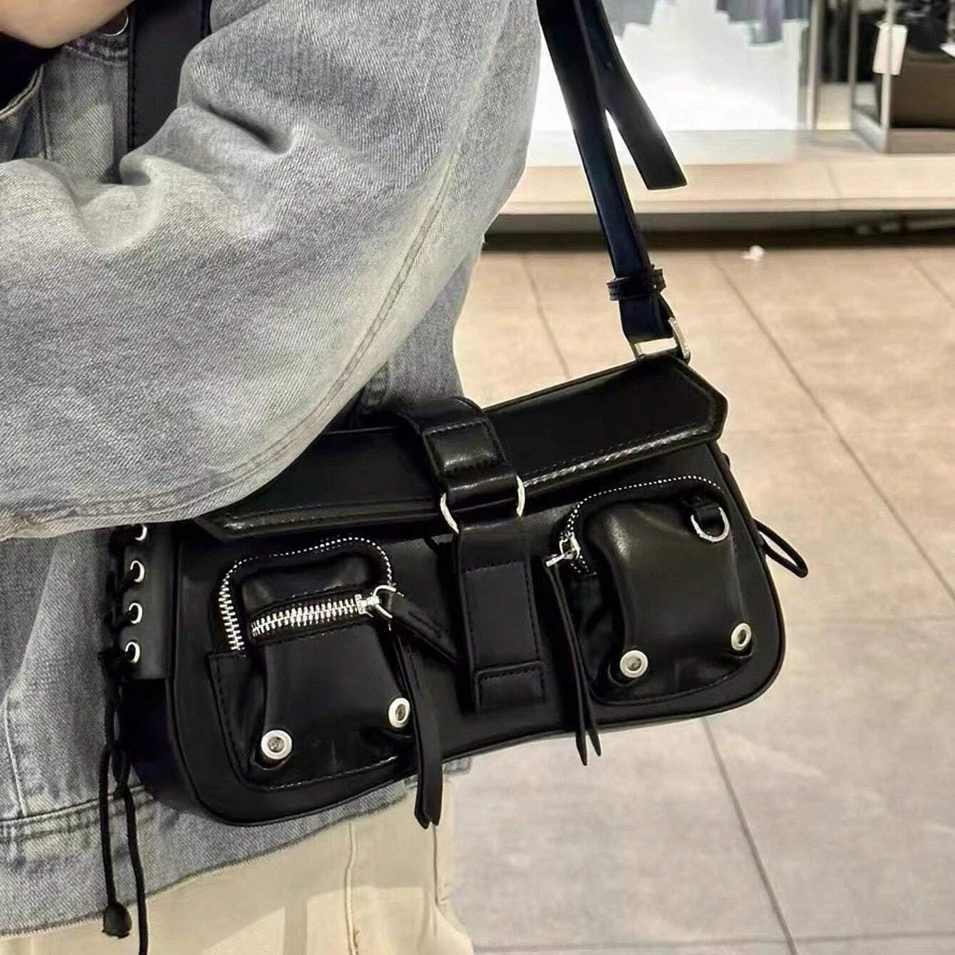 Nerella Borsa a Spalla Compatta - Nero
