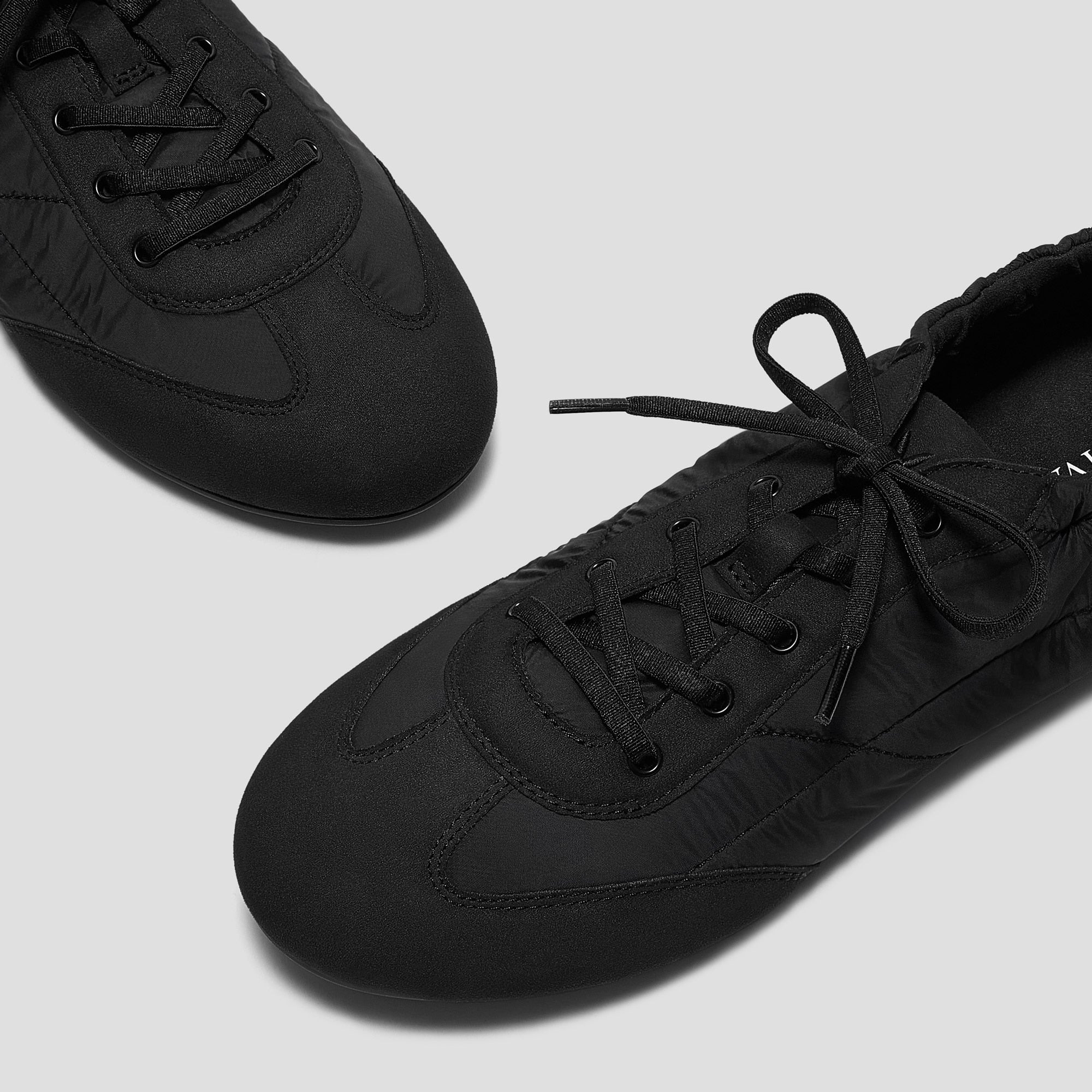 Yalinda Sneaker - Nero