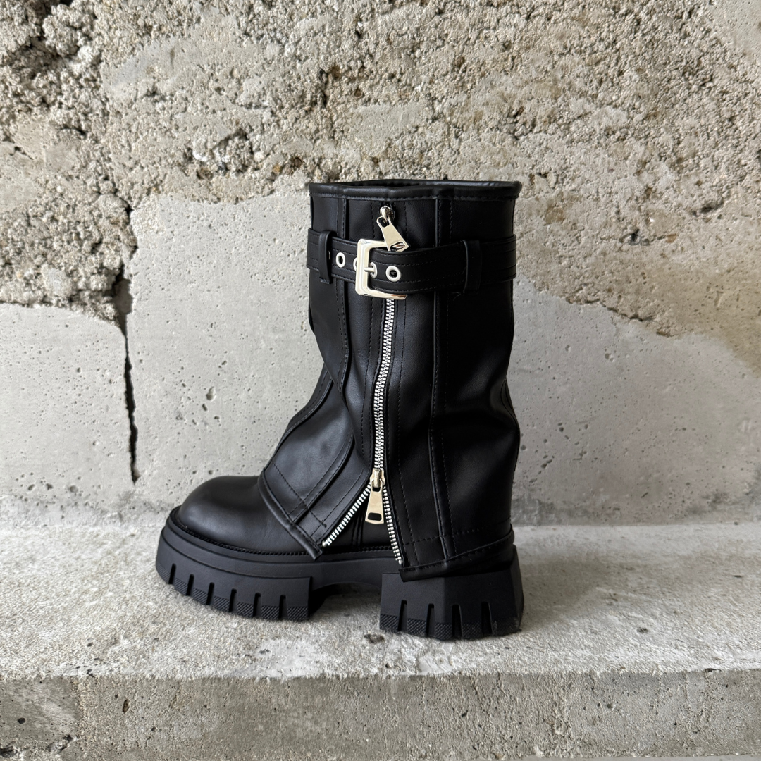 Marveena Stivale Platform con Risvolto