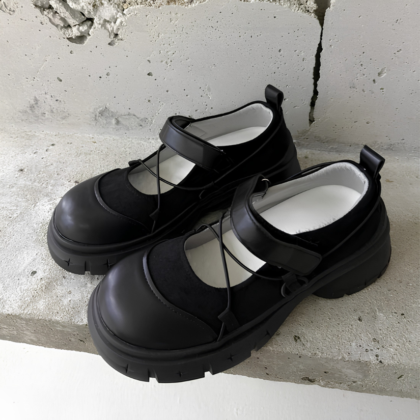 Selvani Sneaker Mary Jane