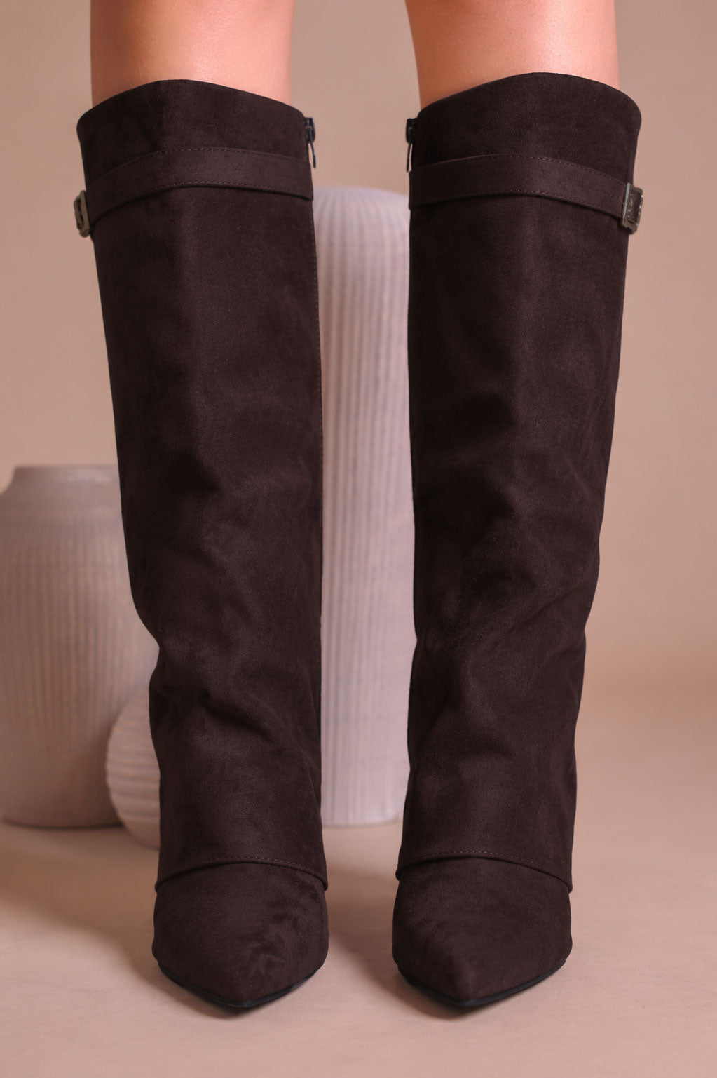 Fold Over Shark Boot - Marrone