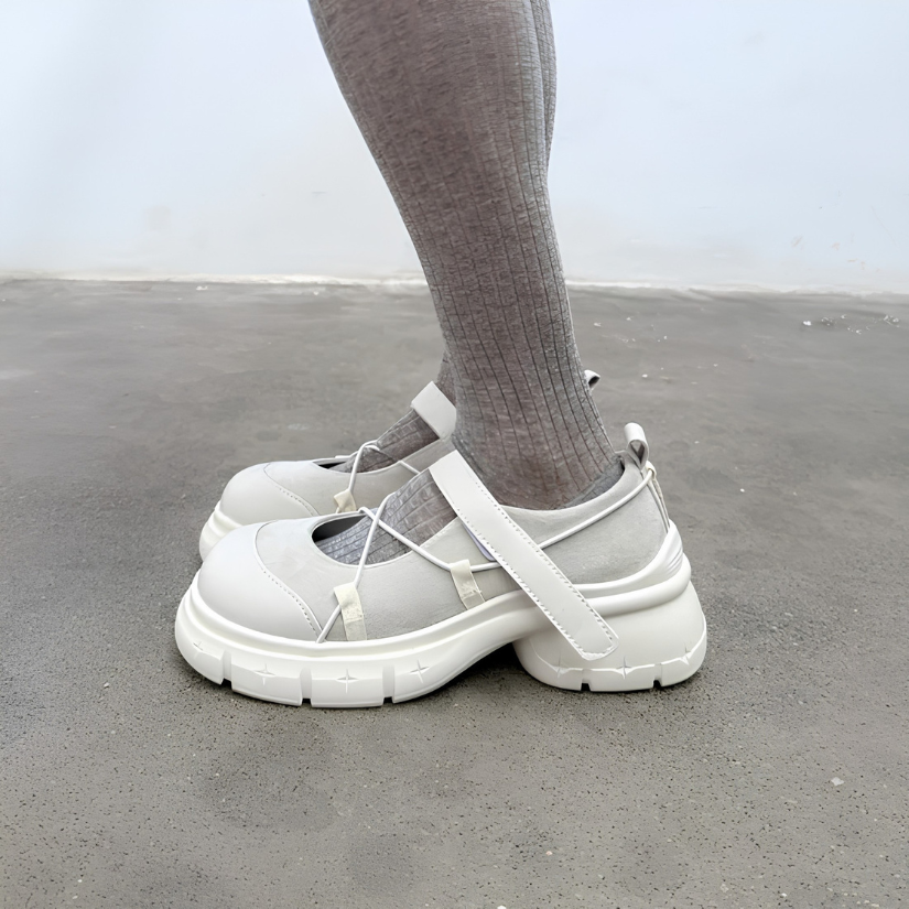 Selvani Sneaker Mary Jane
