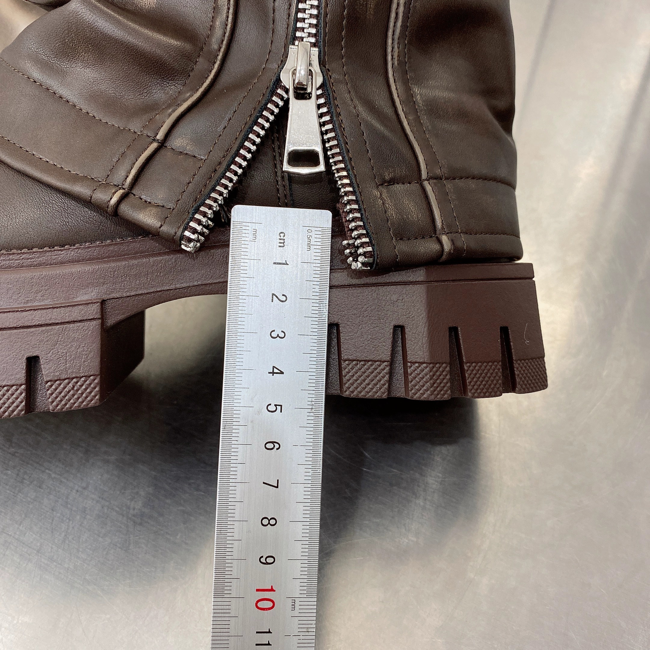 Marveena Stivale Platform con Risvolto
