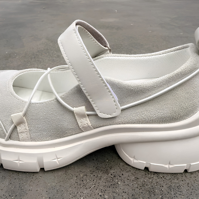 Selvani Sneaker Mary Jane