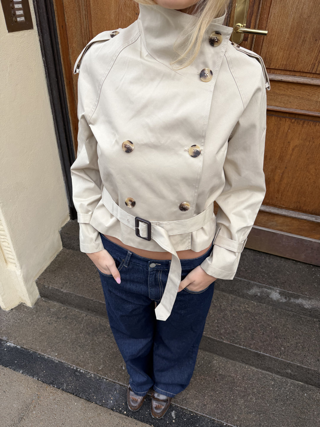 Capucine Trench - Crema